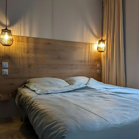 Villa Cozy Tiny Solhouse 4 - Near Groningen à Kropswolde Extérieur photo