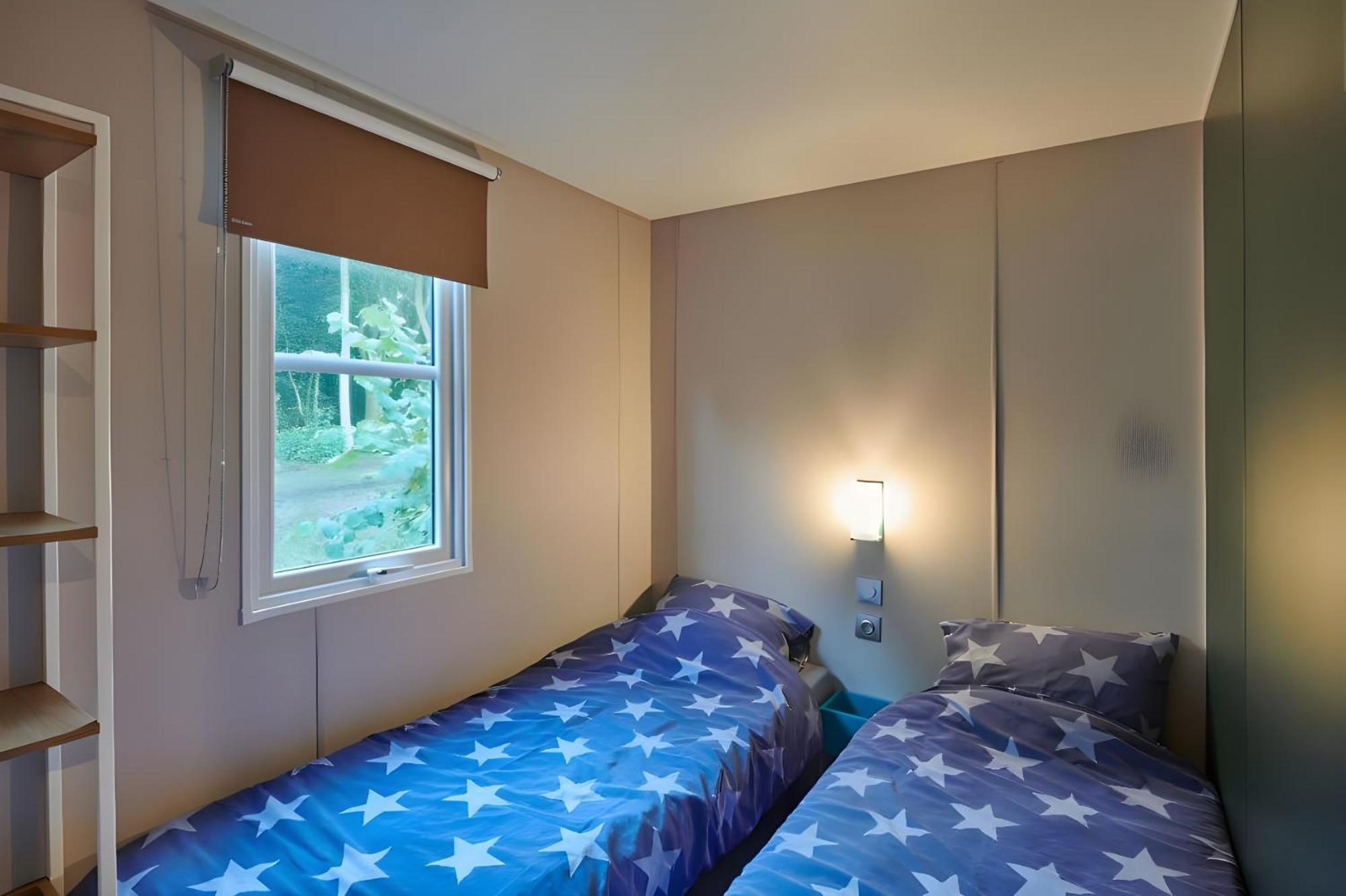 Villa Cozy Tiny Solhouse 4 - Near Groningen à Kropswolde Extérieur photo